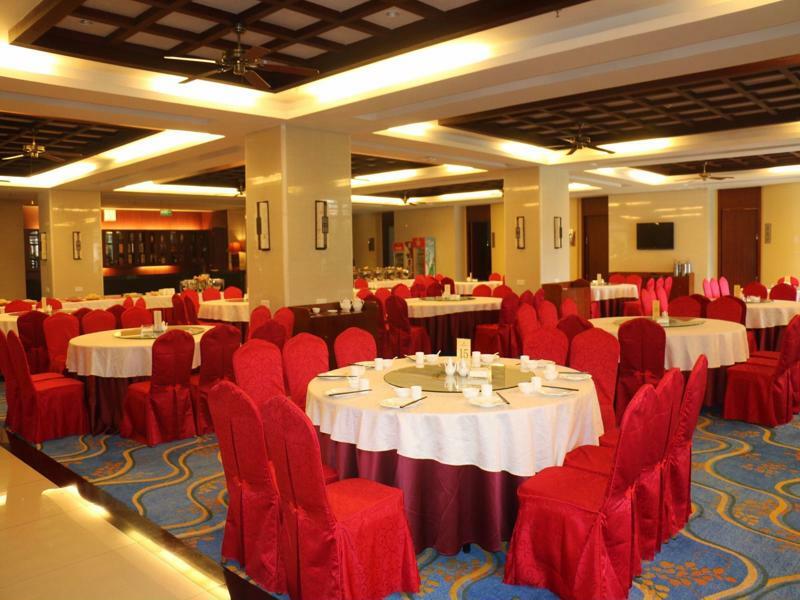 Sisuo Seaview Hotel Санья Экстерьер фото